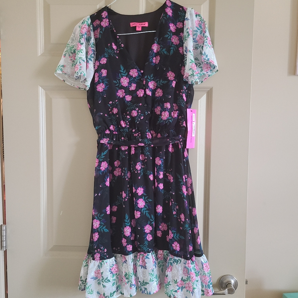 Betsy johnson floral dress size 6